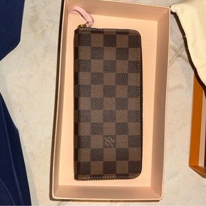 Louis Vuitton Clémence Wallet Pink